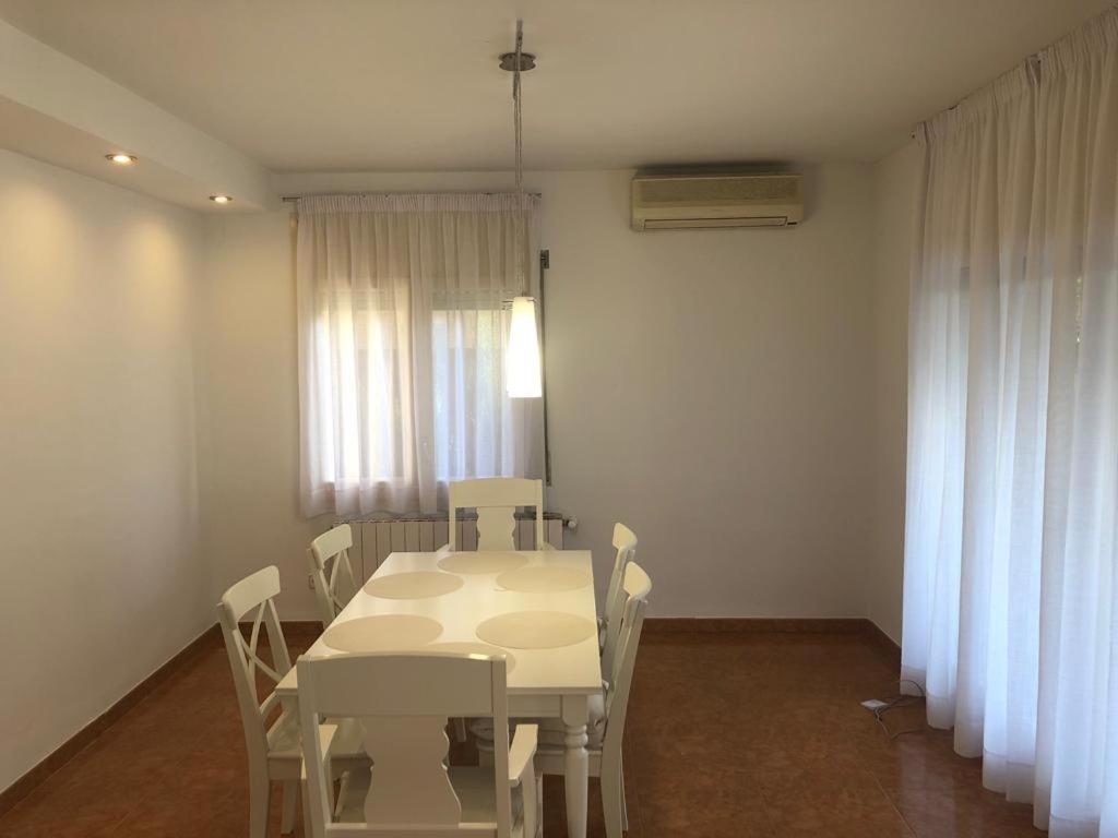 Vila Casa Veuras Girona - Montilivi Exteriér fotografie
