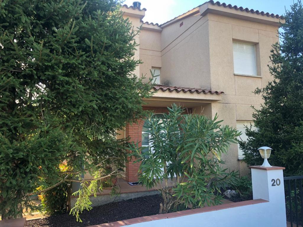 Vila Casa Veuras Girona - Montilivi Exteriér fotografie