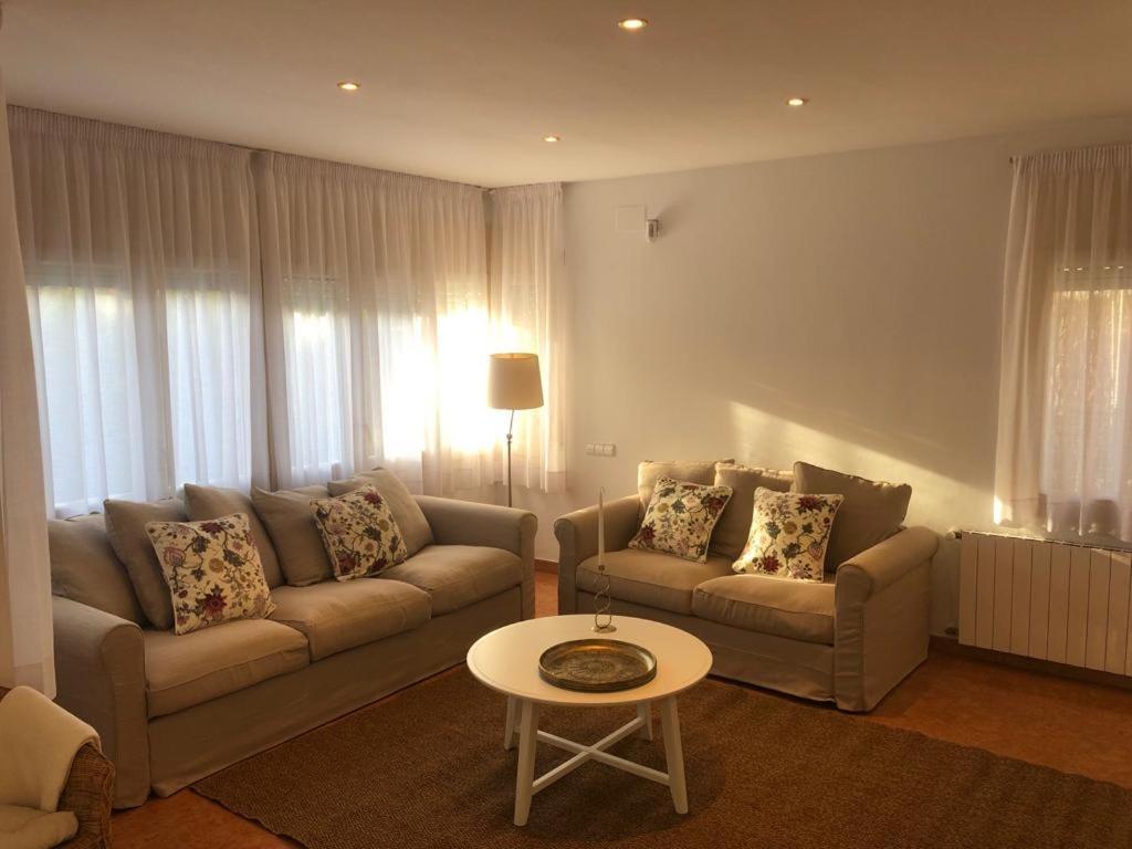 Vila Casa Veuras Girona - Montilivi Exteriér fotografie